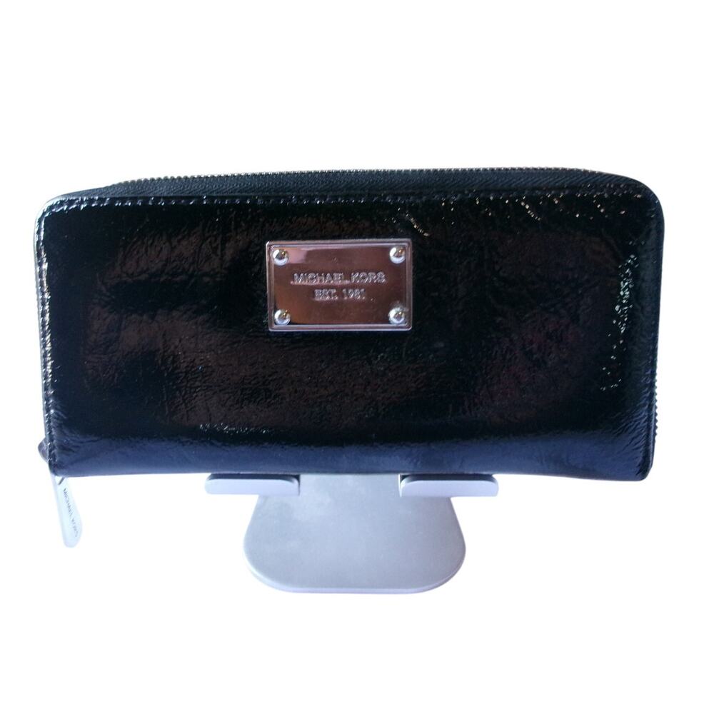 Michael Kors Black Patent Leather Zip Around Continental Wallet Silver Logo